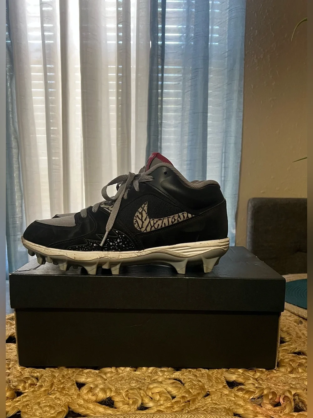 Jordan Stadium 90 Low TD Football Cleats